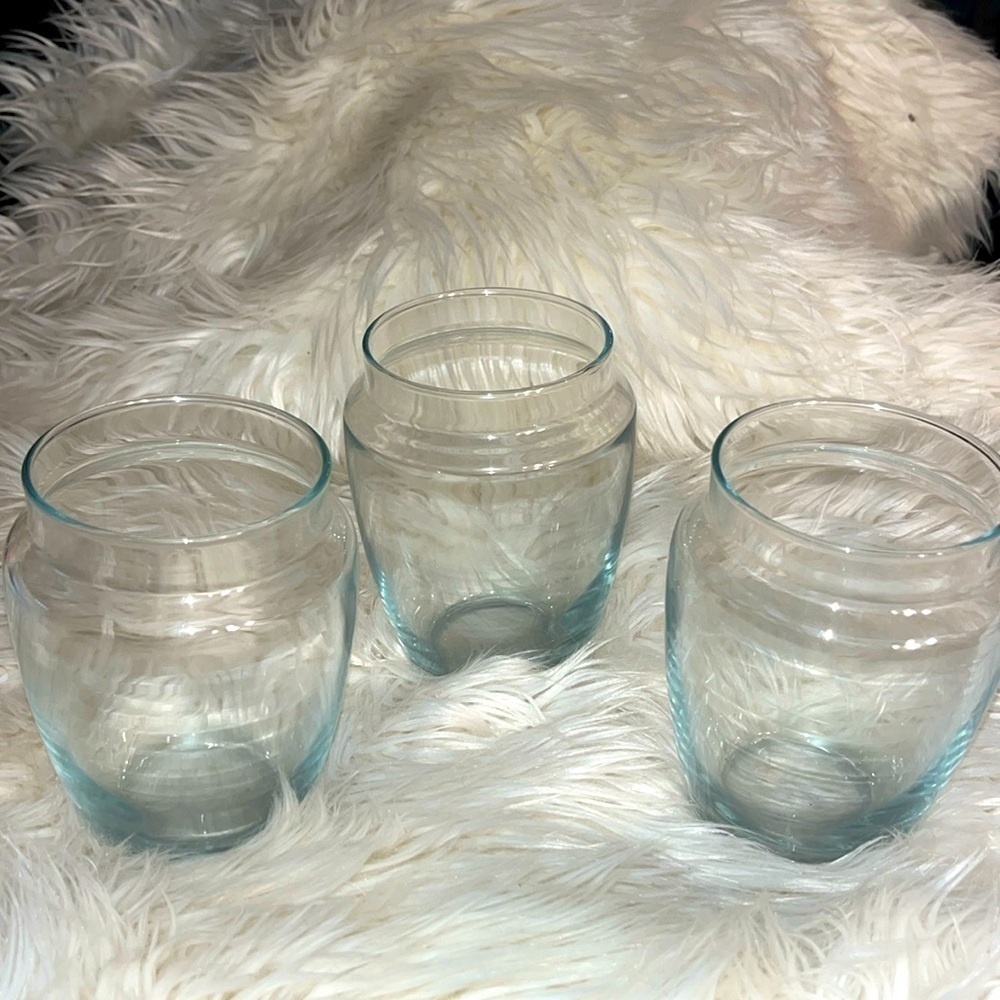 Set of 3 clear glass small flower vases jars.